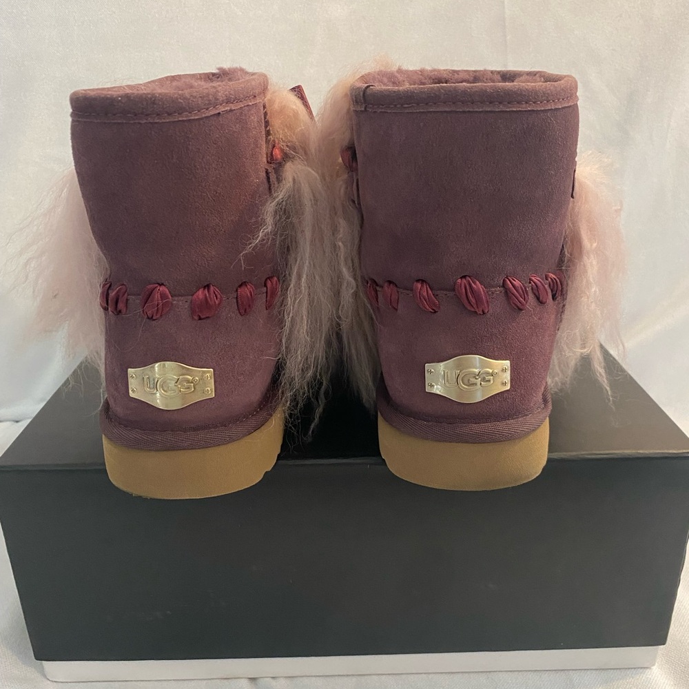 UGG Women's Pink Fur Ankle Boots with Red Bow - Picture 3 of 6